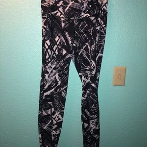 Old navy pattern leggings